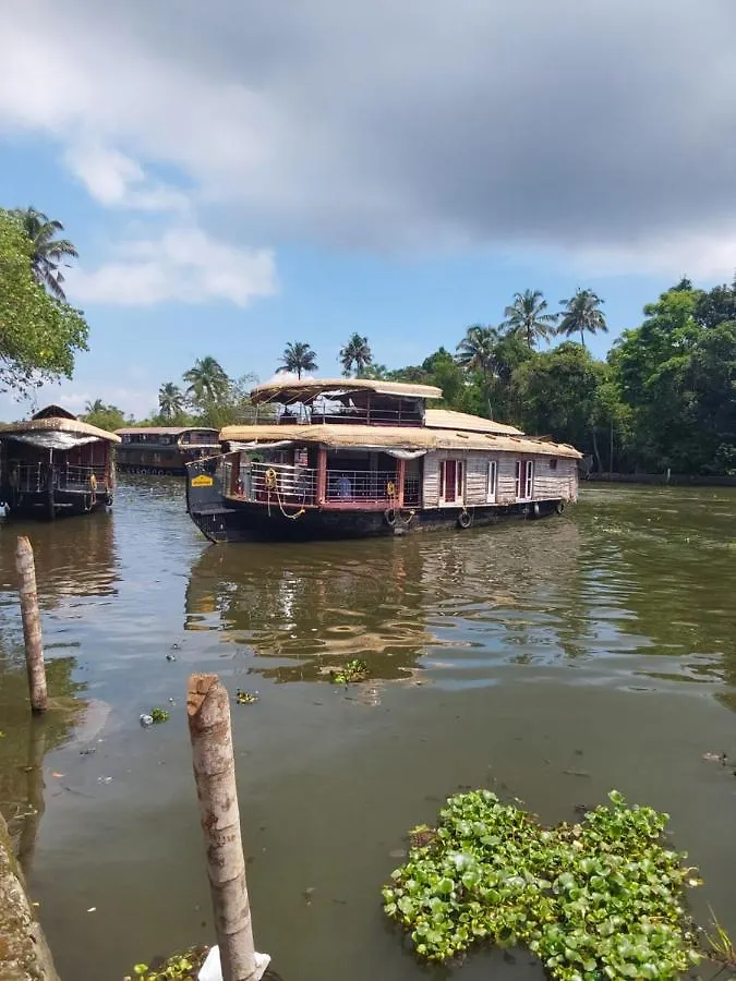 Johnson'S Homestay - Ecohouseboat Alappuzha India