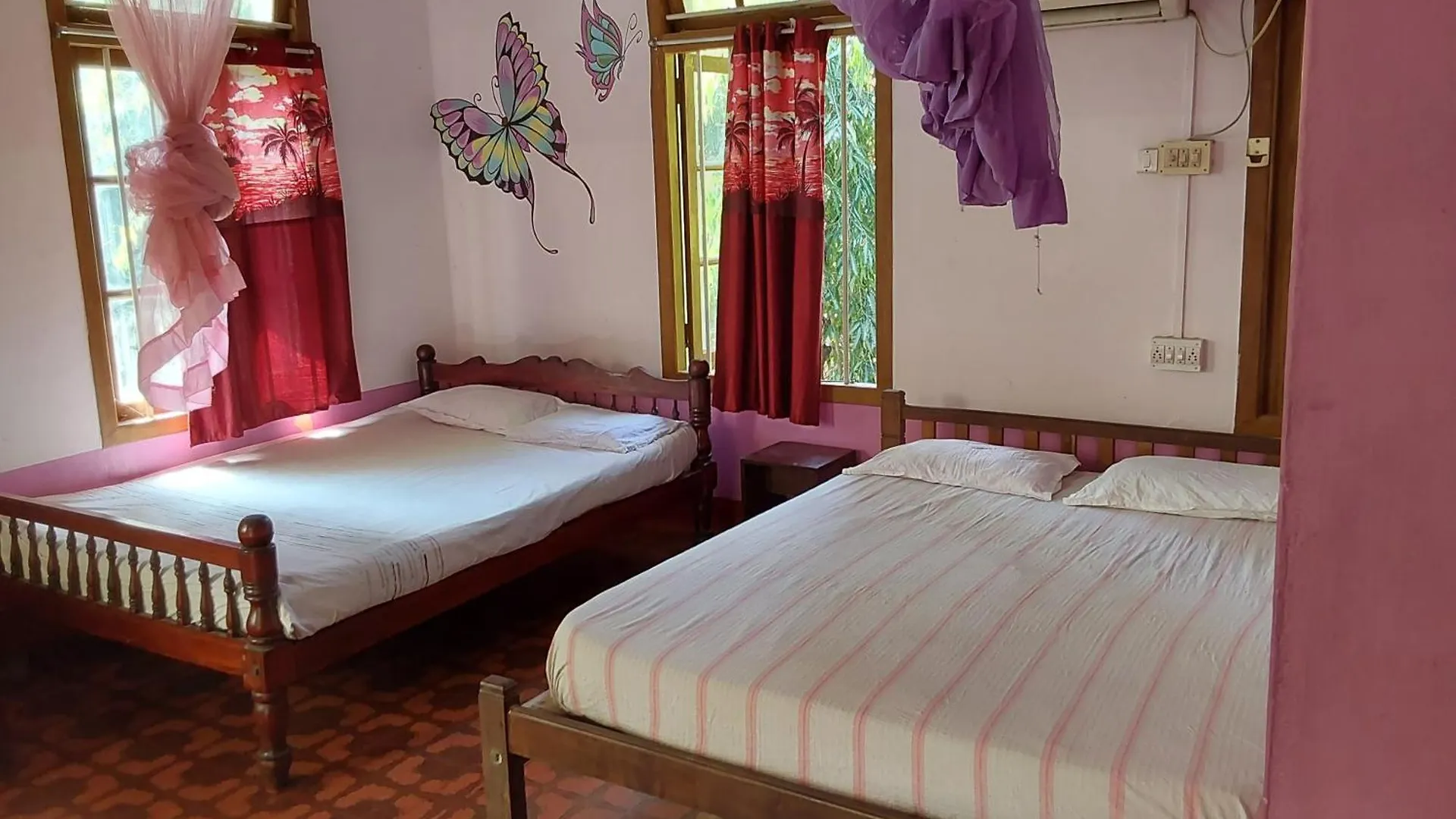 Johnson'S Homestay - Ecohouseboat Alappuzha India